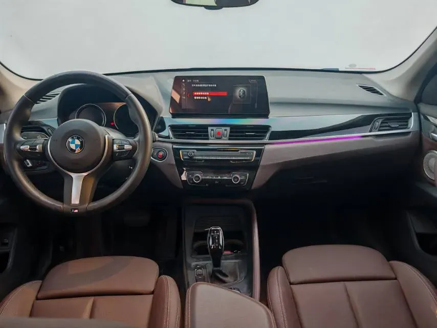 2022 BMW X1 2.0T 192HP L4 7DCT,autocango,china used car exporter,china ev exporter,chinese used car exporter,chinese used ev exporter