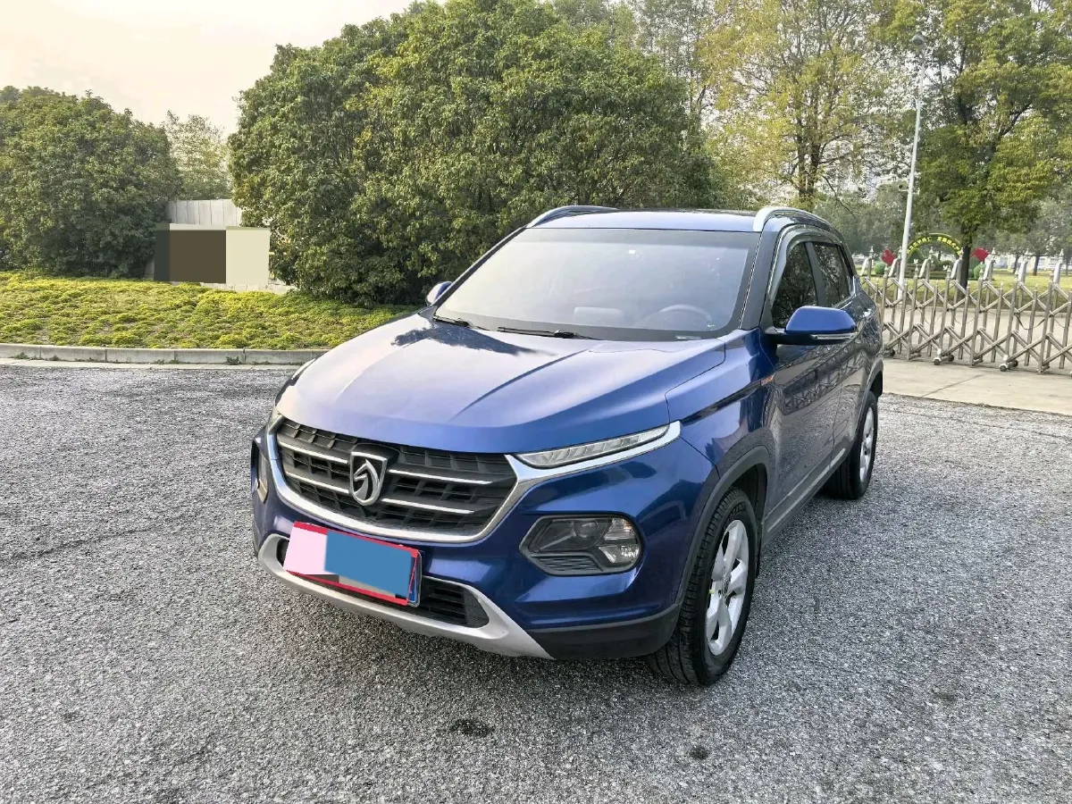2017 BaoJun 510 1.5L 112HP L4 5AMT,autocango,china used car exporter,china ev exporter,chinese used car exporter,chinese used ev exporter