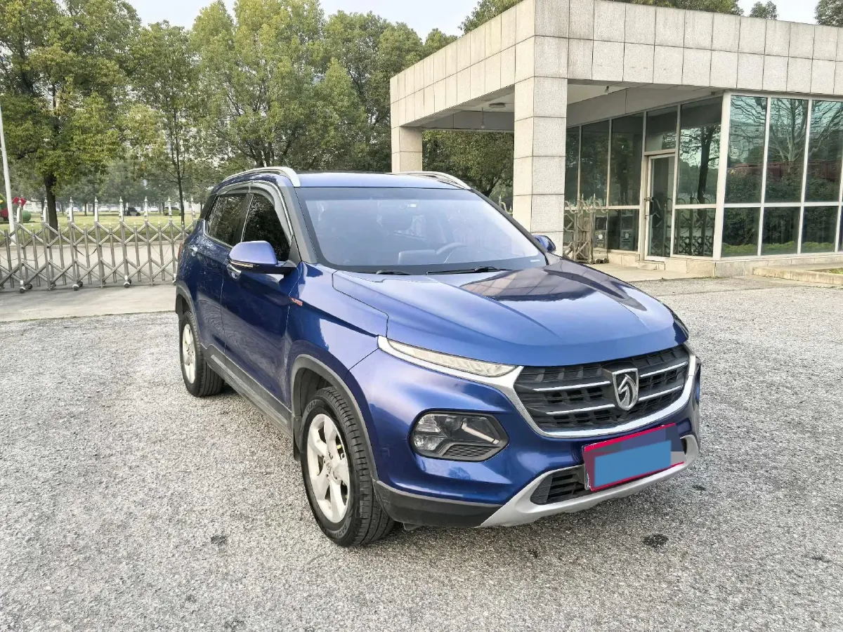 2017 BaoJun 510 1.5L 112HP L4 5AMT,autocango,china used car exporter,china ev exporter,chinese used car exporter,chinese used ev exporter