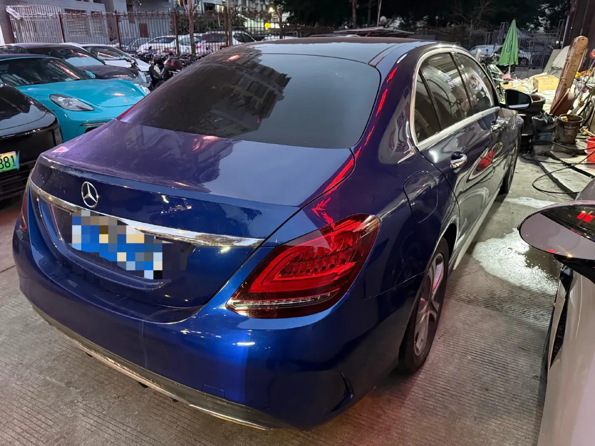 2020 Mercedes-Benz C Class 1.5T 184HP L4 9AT,autocango,china used car exporter,china ev exporter,chinese used car exporter,chinese used ev exporter