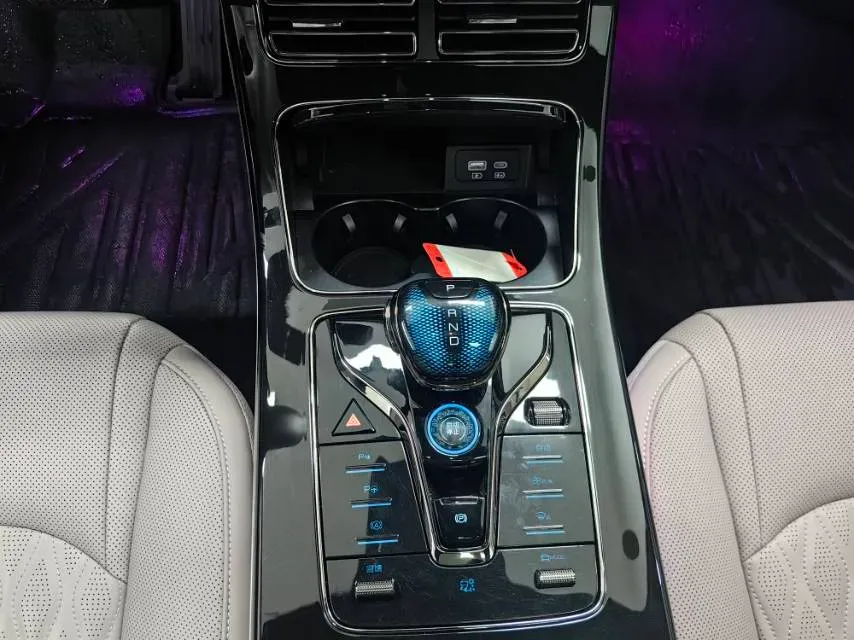 2025 BYD Han BEV 79.6KWH,autocango,china used car exporter,china ev exporter,chinese used car exporter,chinese used ev exporter