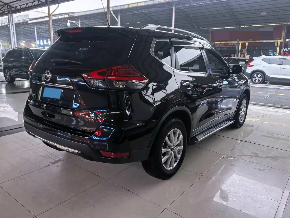 2023 Nissan X-Trail 2.0L 151HP L4 CVT,autocango,china used car exporter,china ev exporter,chinese used car exporter,chinese used ev exporter