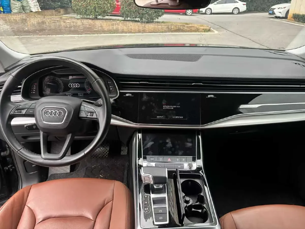 2025 Audi Q7 3.0T 340HP V6 8AT,autocango,china used car exporter,china ev exporter,chinese used car exporter,chinese used ev exporter