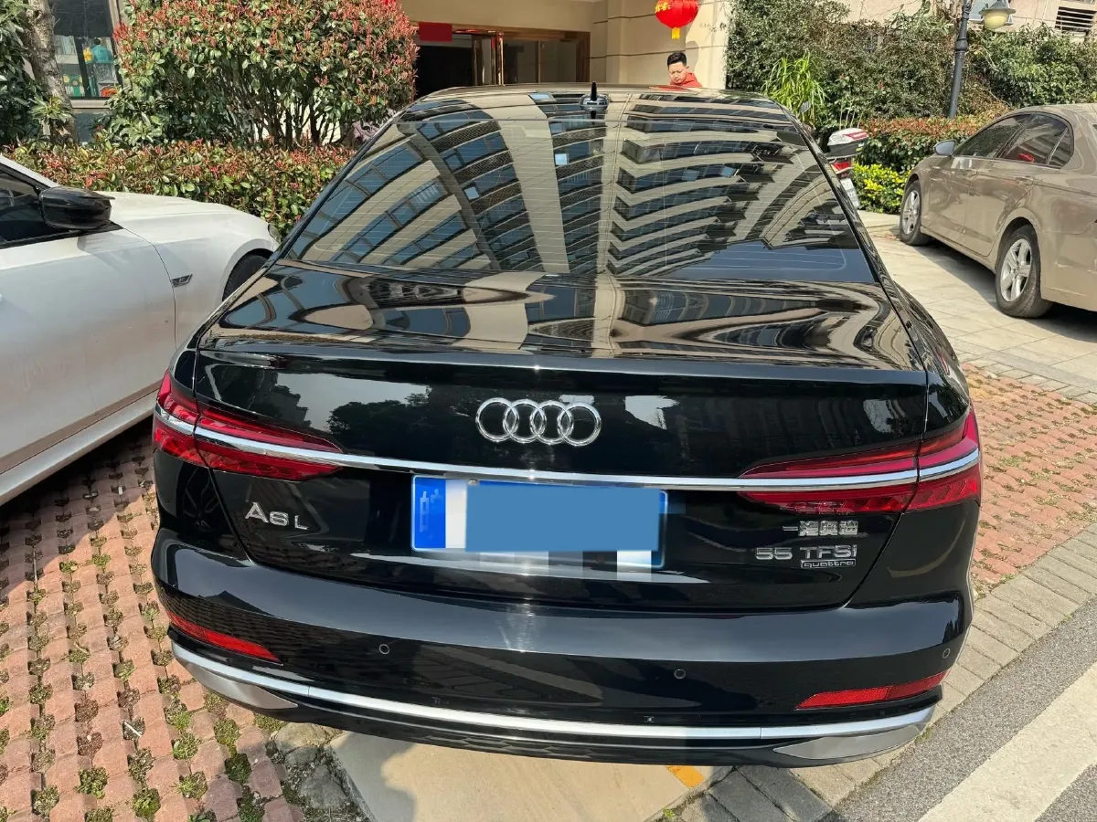 2024 Audi A6L 2.0T 245HP L4 7DCT,autocango,china used car exporter,china ev exporter,chinese used car exporter,chinese used ev exporter