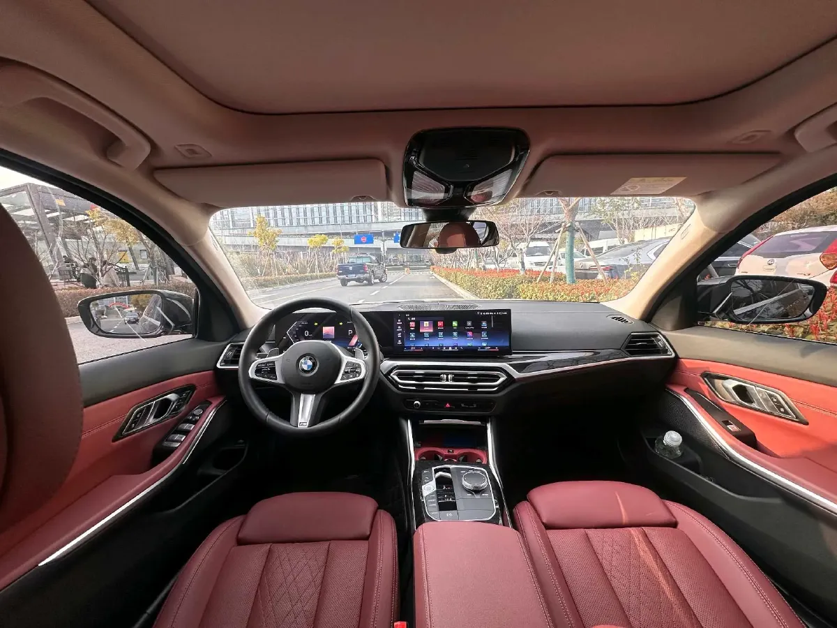 2024 BMW 3 Series 2.0T 184HP L4 8AT,autocango,china used car exporter,china ev exporter,chinese used car exporter,chinese used ev exporter