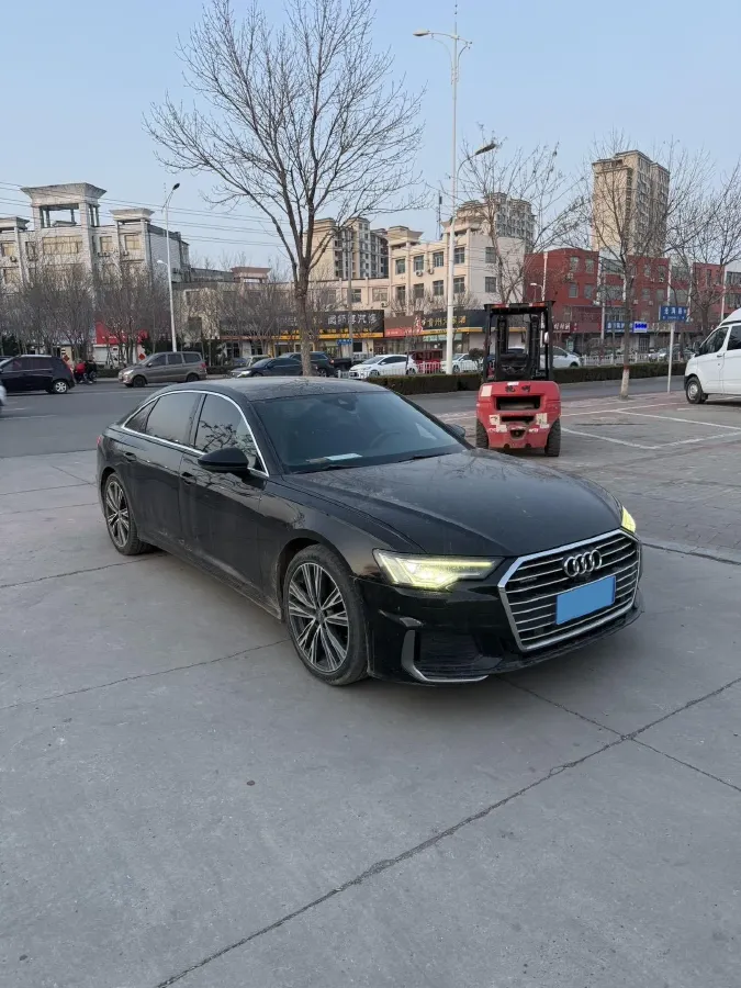 2019 Mercedes-Benz GLC Class 2.0T 245HP L4 9AT,autocango,china used car exporter,china ev exporter,chinese used car exporter,chinese used ev exporter