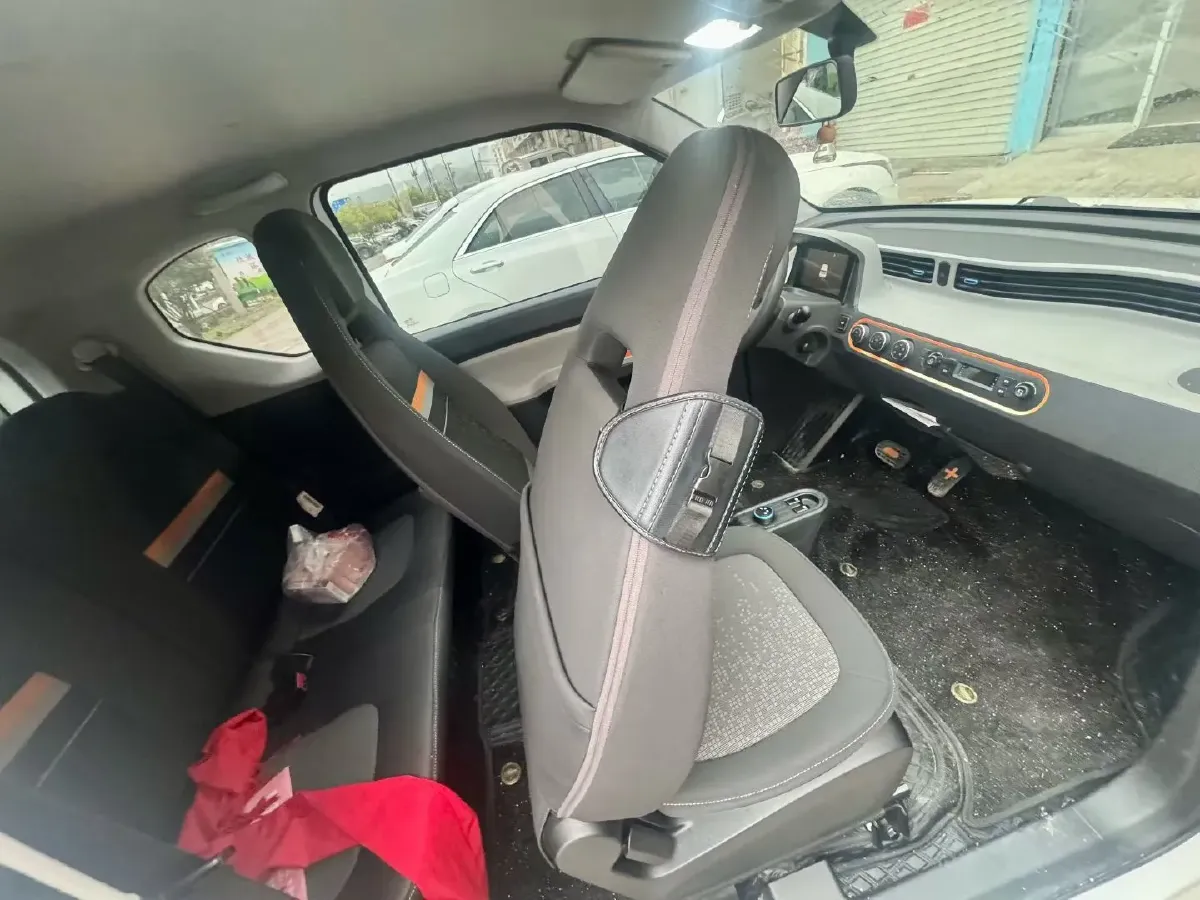 2020 BaoJun E100 BEV 28KWH,autocango,china used car exporter,china ev exporter,chinese used car exporter,chinese used ev exporter