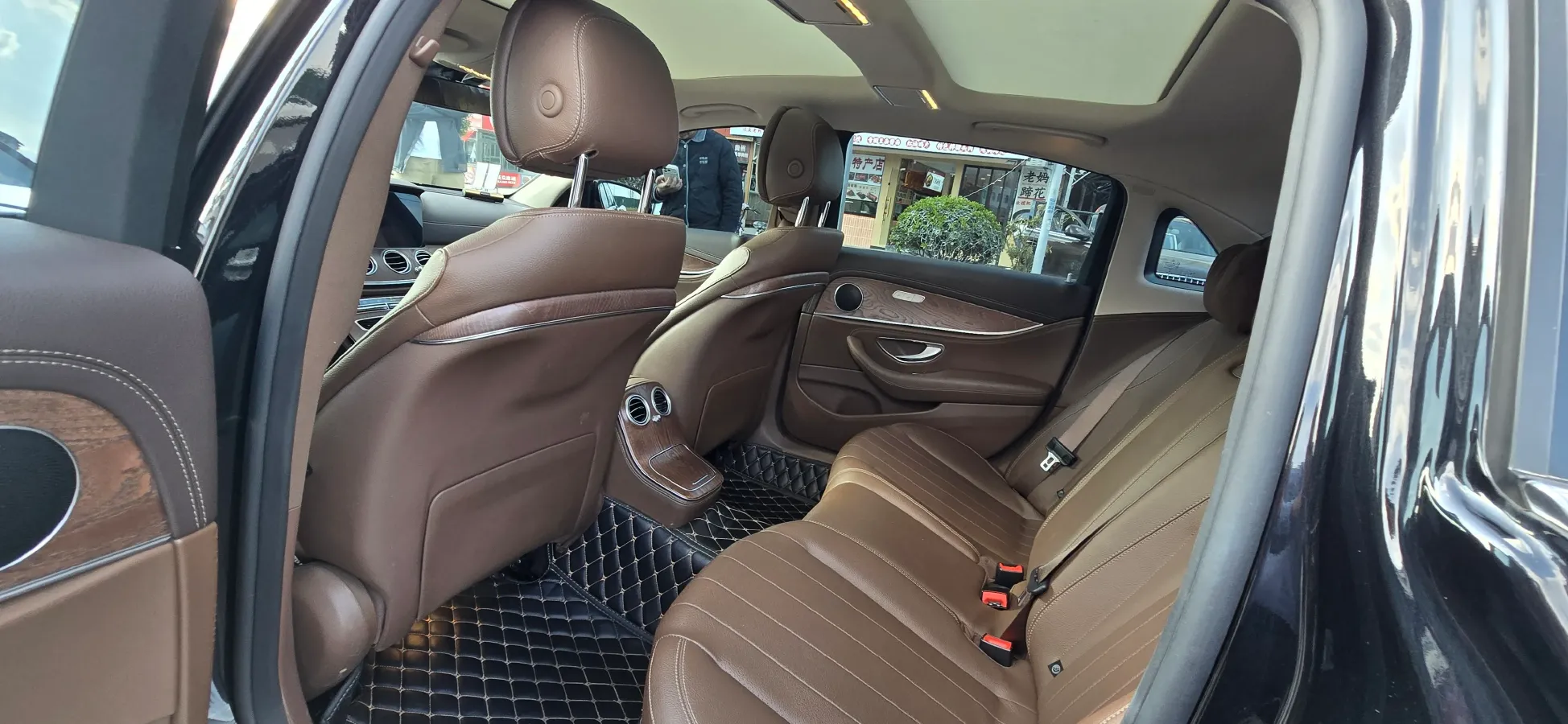 2022 Mercedes-Benz GLC Class 2.0T 258HP L4 9AT,autocango,china used car exporter,china ev exporter,chinese used car exporter,chinese used ev exporter