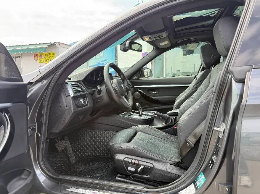 2019 BMW 3 Series GT 2.0T 184HP L4 8AT,autocango,china used car exporter,china ev exporter,chinese used car exporter,chinese used ev exporter