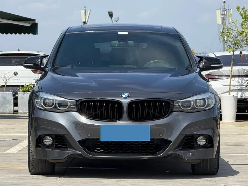 2019 BMW 3 Series GT 2.0T 184HP L4 8AT,autocango,china used car exporter,china ev exporter,chinese used car exporter,chinese used ev exporter