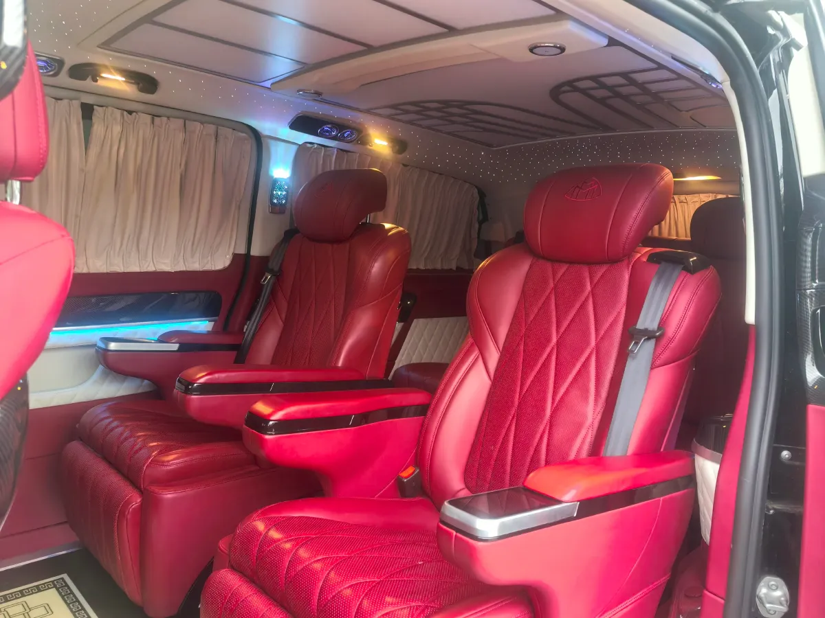 2021 Mercedes-Benz Vito 2.0T 211HP L4 9AT,autocango,china used car exporter,china ev exporter,chinese used car exporter,chinese used ev exporter