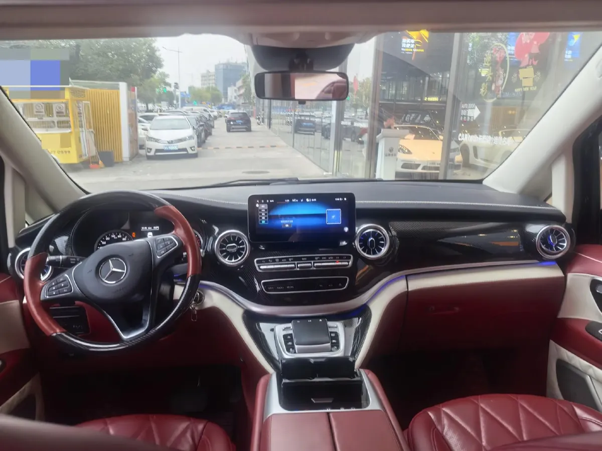 2021 Mercedes-Benz Vito 2.0T 211HP L4 9AT,autocango,china used car exporter,china ev exporter,chinese used car exporter,chinese used ev exporter