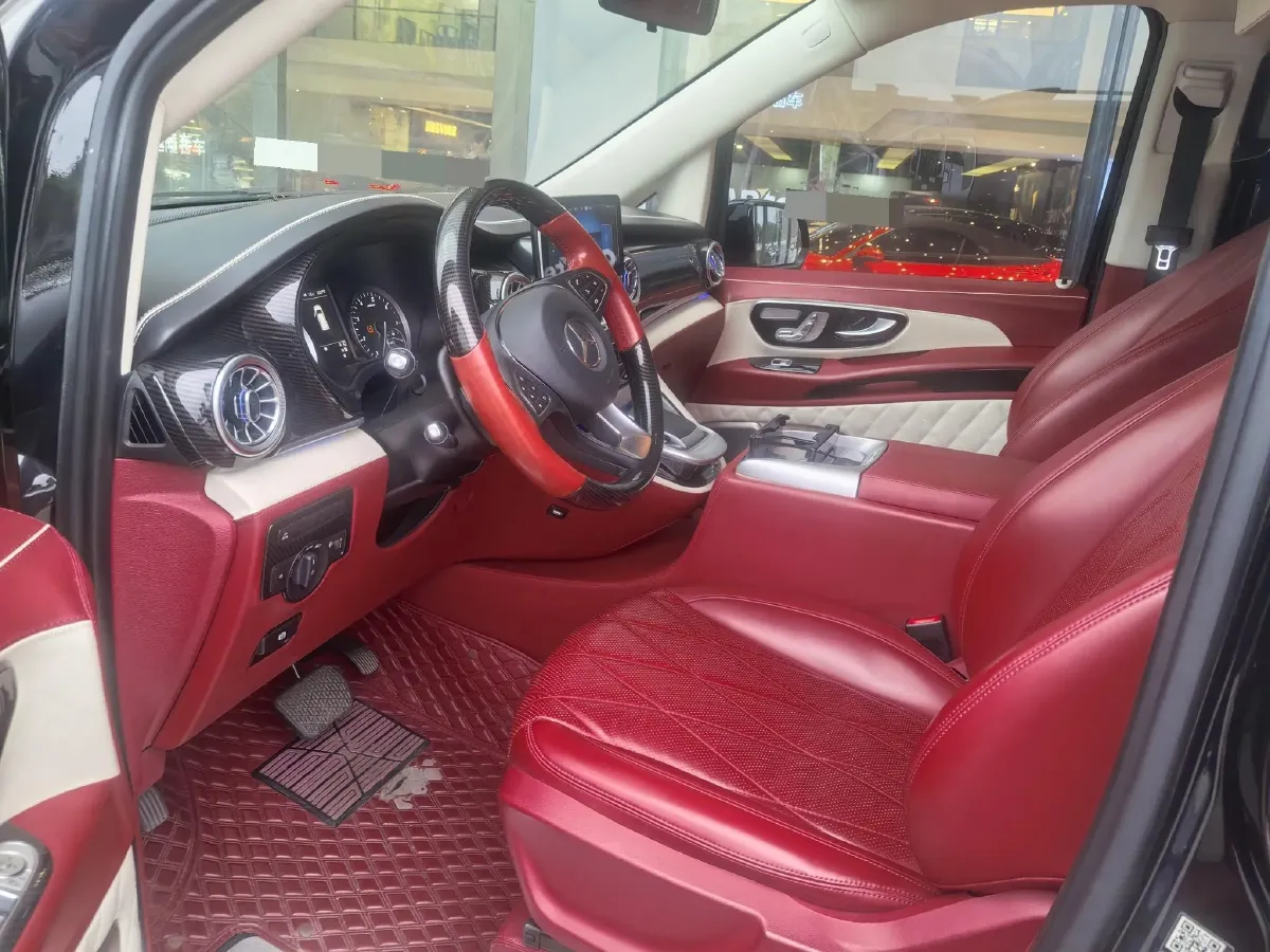 2021 Mercedes-Benz Vito 2.0T 211HP L4 9AT,autocango,china used car exporter,china ev exporter,chinese used car exporter,chinese used ev exporter