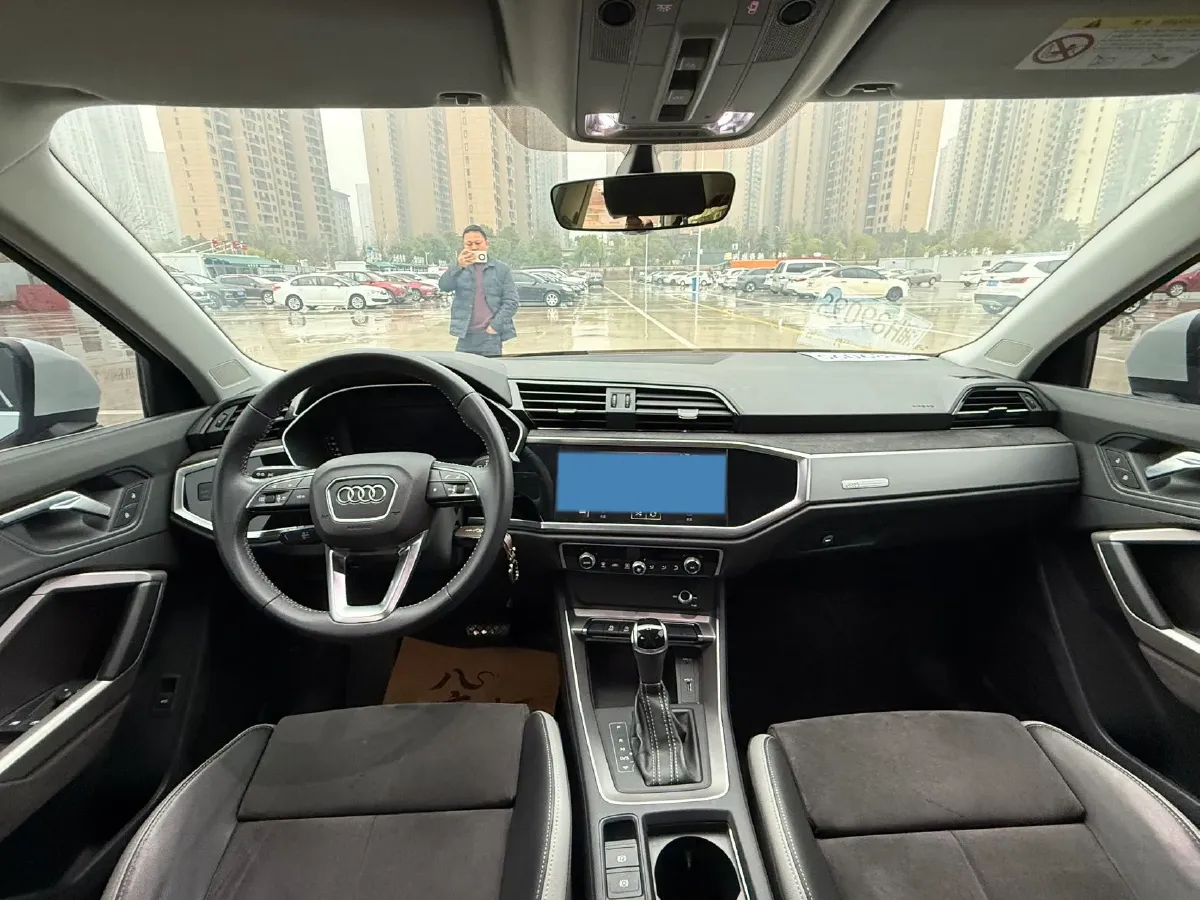 2020 Audi Q3 1.4T 150HP L4 7DCT,autocango,china used car exporter,china ev exporter,chinese used car exporter,chinese used ev exporter