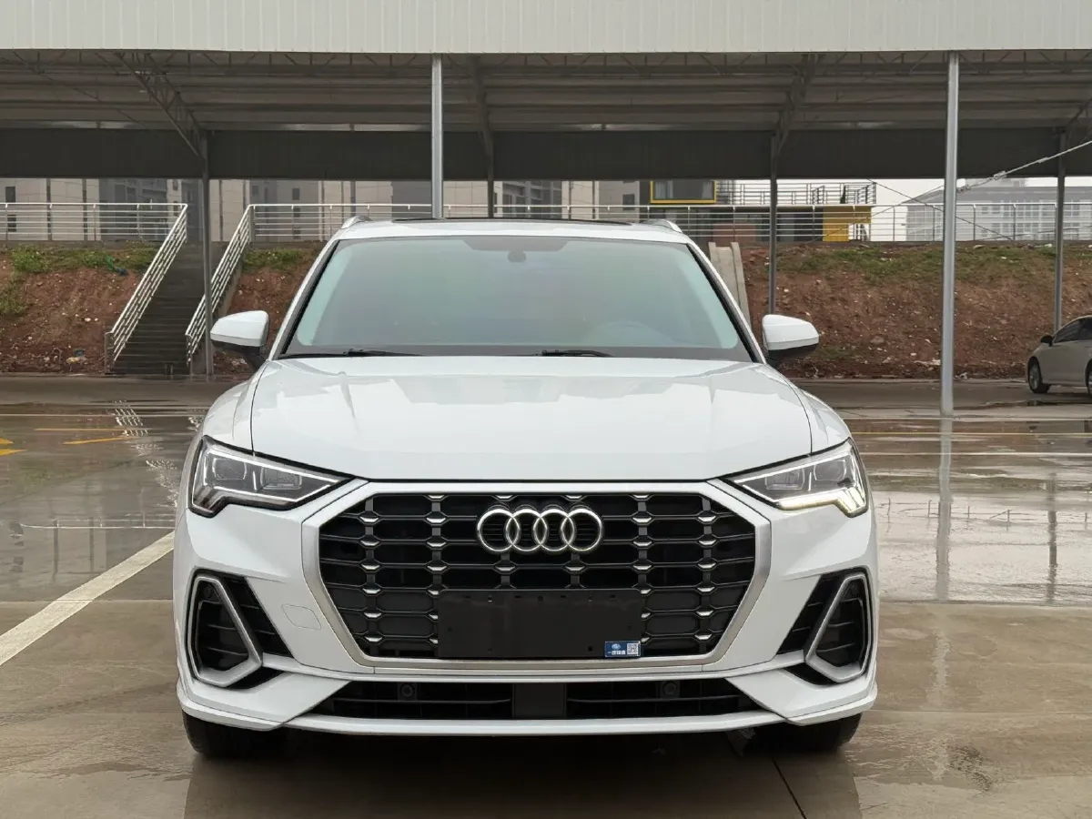 2020 Audi Q3 1.4T 150HP L4 7DCT,autocango,china used car exporter,china ev exporter,chinese used car exporter,chinese used ev exporter
