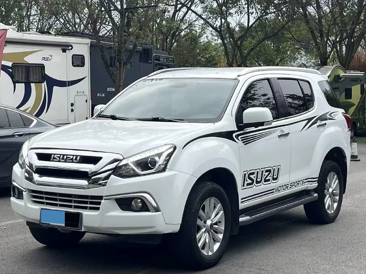 2018 Isuzu Mu-X 1.9T 163HP L4 6AT,autocango,china used car exporter,china ev exporter,chinese used car exporter,chinese used ev exporter