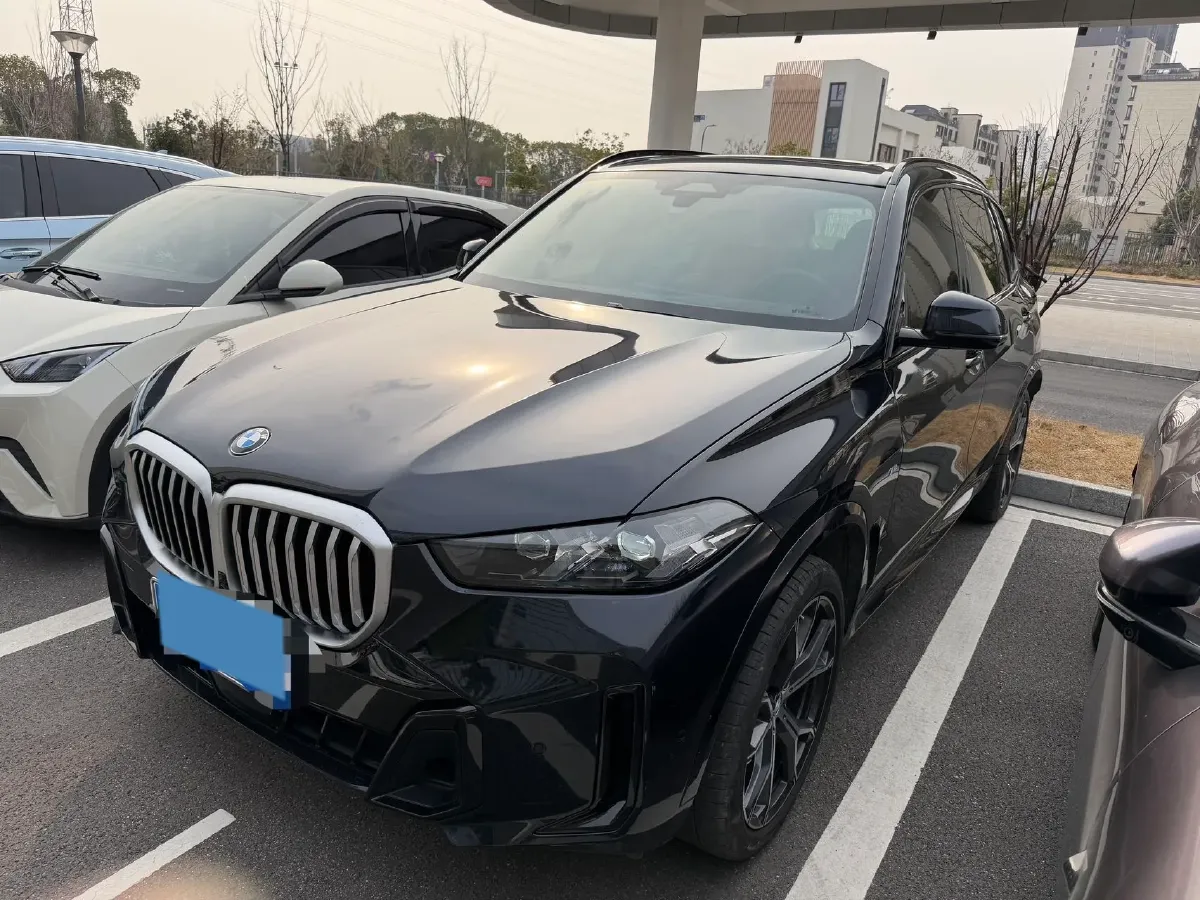 2023 BMW X5 2.0T 258HP L4 8AT,autocango,china used car exporter,china ev exporter,chinese used car exporter,chinese used ev exporter