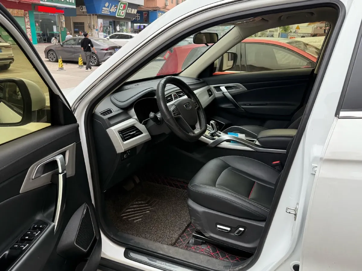 2020 Roewe i6 1.5T 169HP L4 7DCT,autocango,china used car exporter,china ev exporter,chinese used car exporter,chinese used ev exporter