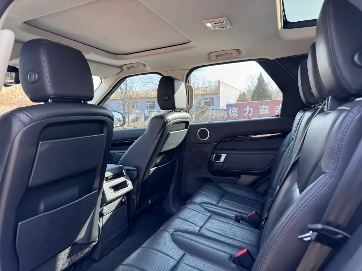 2017 Land Rover Discovery 3.0T 340HP V6 8AT,autocango,china used car exporter,china ev exporter,chinese used car exporter,chinese used ev exporter