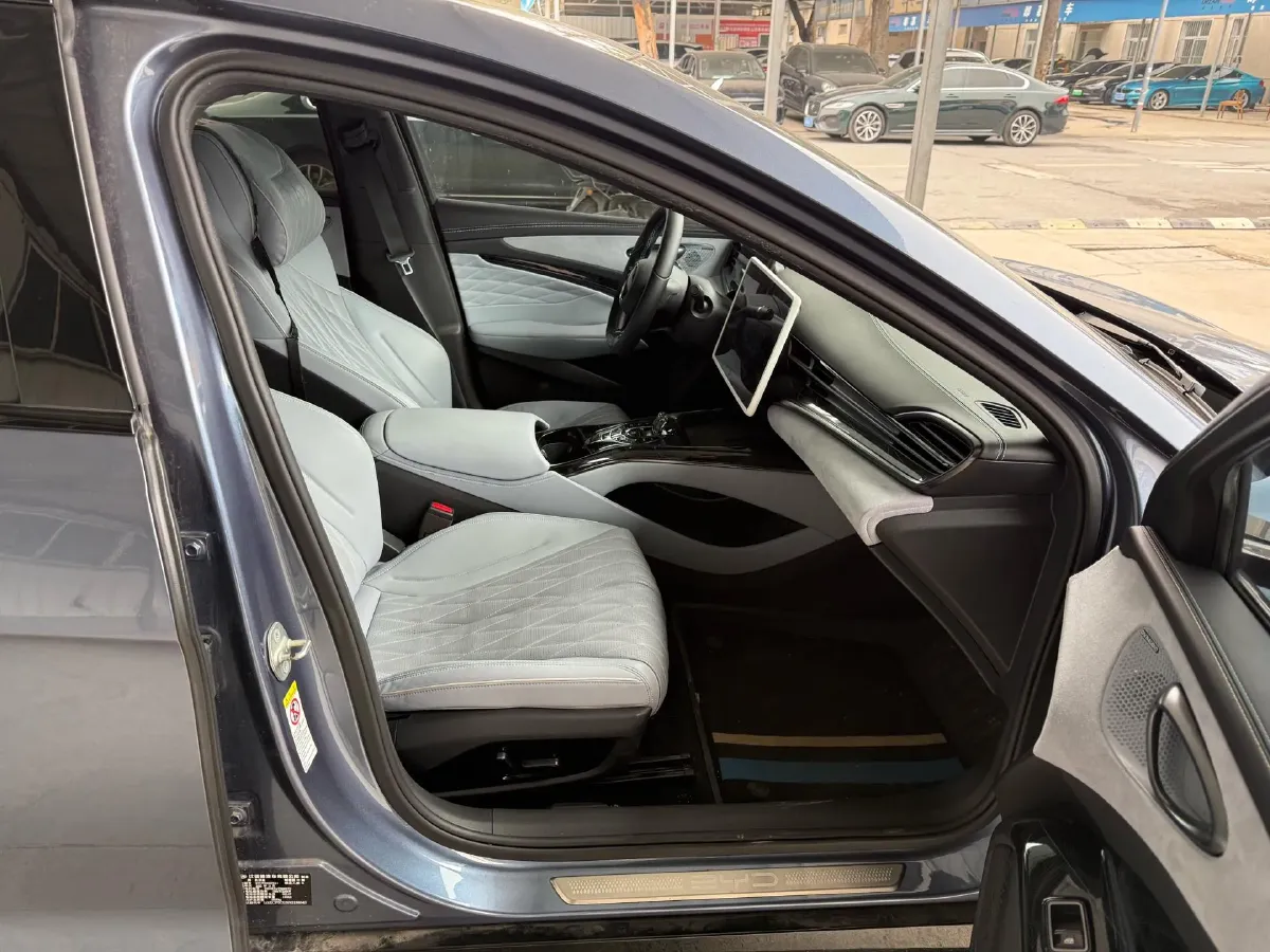 2022 Leapmotor C01 BEV 90KWH,autocango,china used car exporter,china ev exporter,chinese used car exporter,chinese used ev exporter