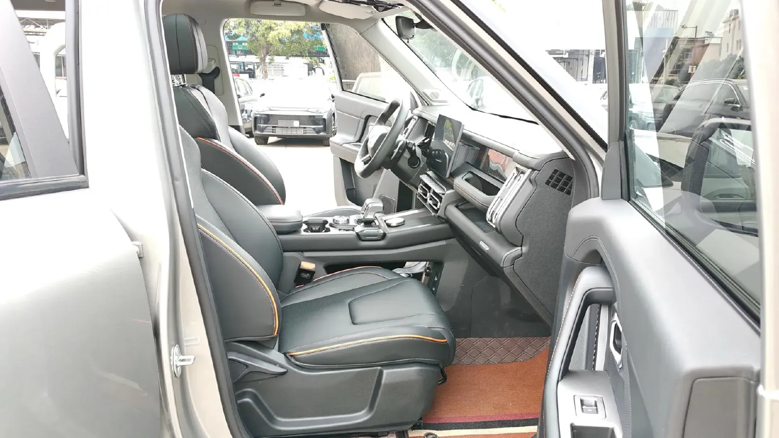 2025 Jetour Freeman 1.5T 184HP L4 7DCT,autocango,china used car exporter,china ev exporter,chinese used car exporter,chinese used ev exporter