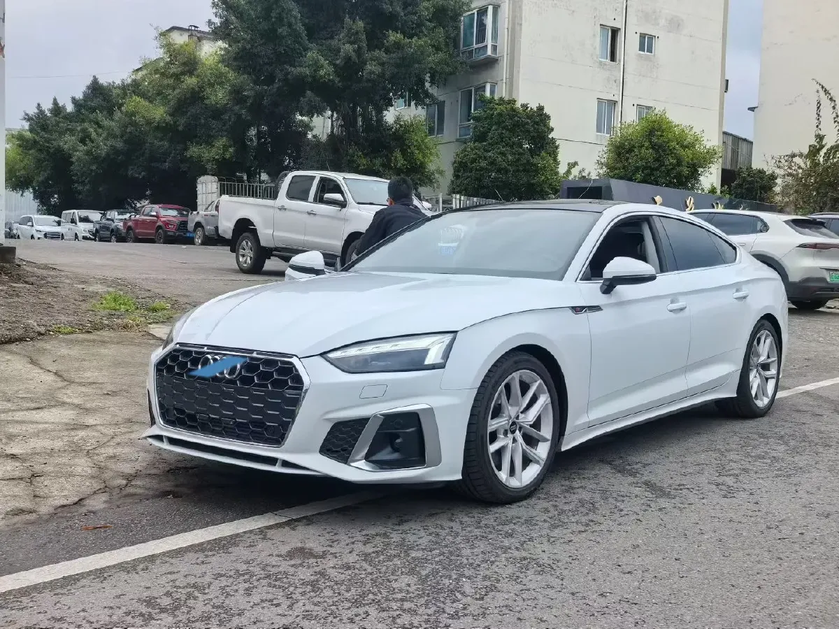 2023 Audi A5 2.0T 204HP L4 7DCT,autocango,china used car exporter,china ev exporter,chinese used car exporter,chinese used ev exporter
