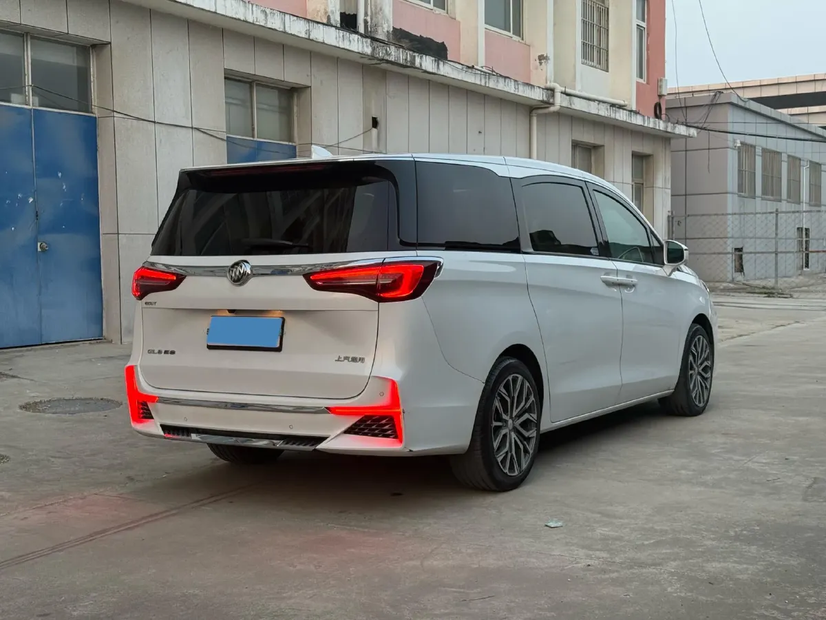 2021 Buick GL8 2.0T 237HP L4 9AT,autocango,china used car exporter,china ev exporter,chinese used car exporter,chinese used ev exporter