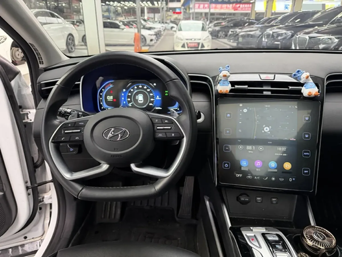 2023 Hyundai Tucson 1.5T 200HP L4 8AT,autocango,china used car exporter,china ev exporter,chinese used car exporter,chinese used ev exporter