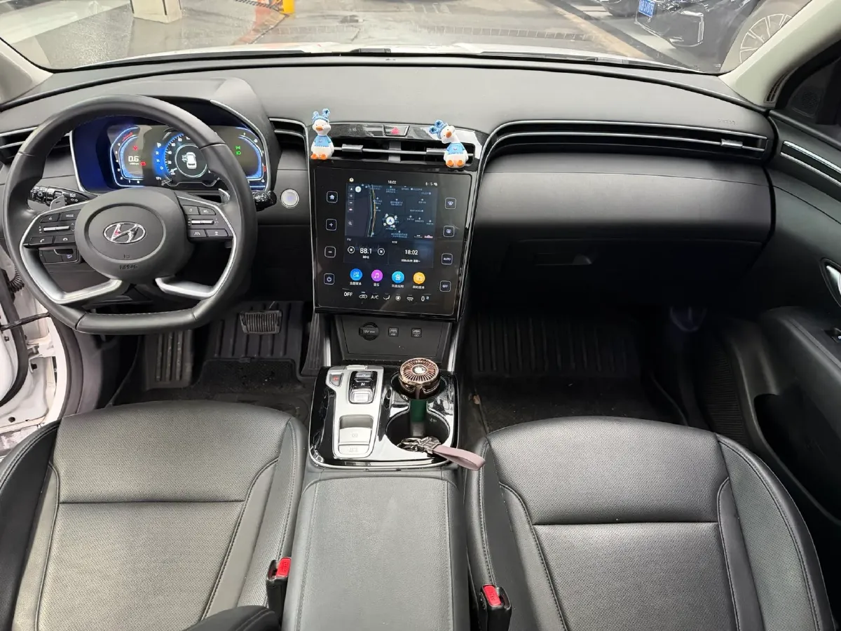 2023 Hyundai Tucson 1.5T 200HP L4 8AT,autocango,china used car exporter,china ev exporter,chinese used car exporter,chinese used ev exporter