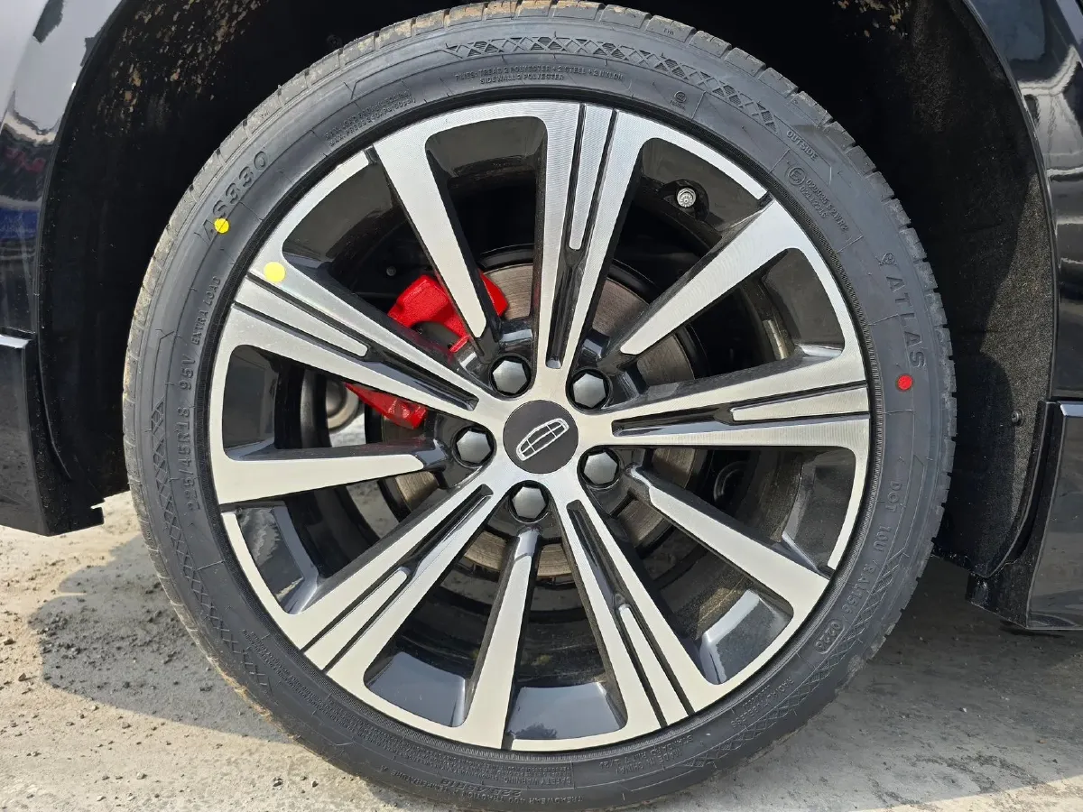 2026 Geely Preface 1.5T 181HP L4 7DCT,autocango,china used car exporter,china ev exporter,chinese used car exporter,chinese used ev exporter