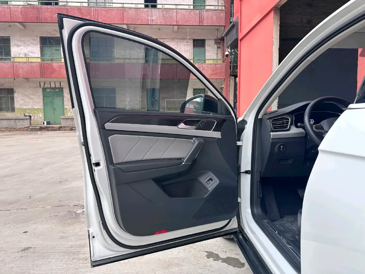 2022 Volkswagen Tayron 1.4T 150HP L4 7DCT,autocango,china used car exporter,china ev exporter,chinese used car exporter,chinese used ev exporter