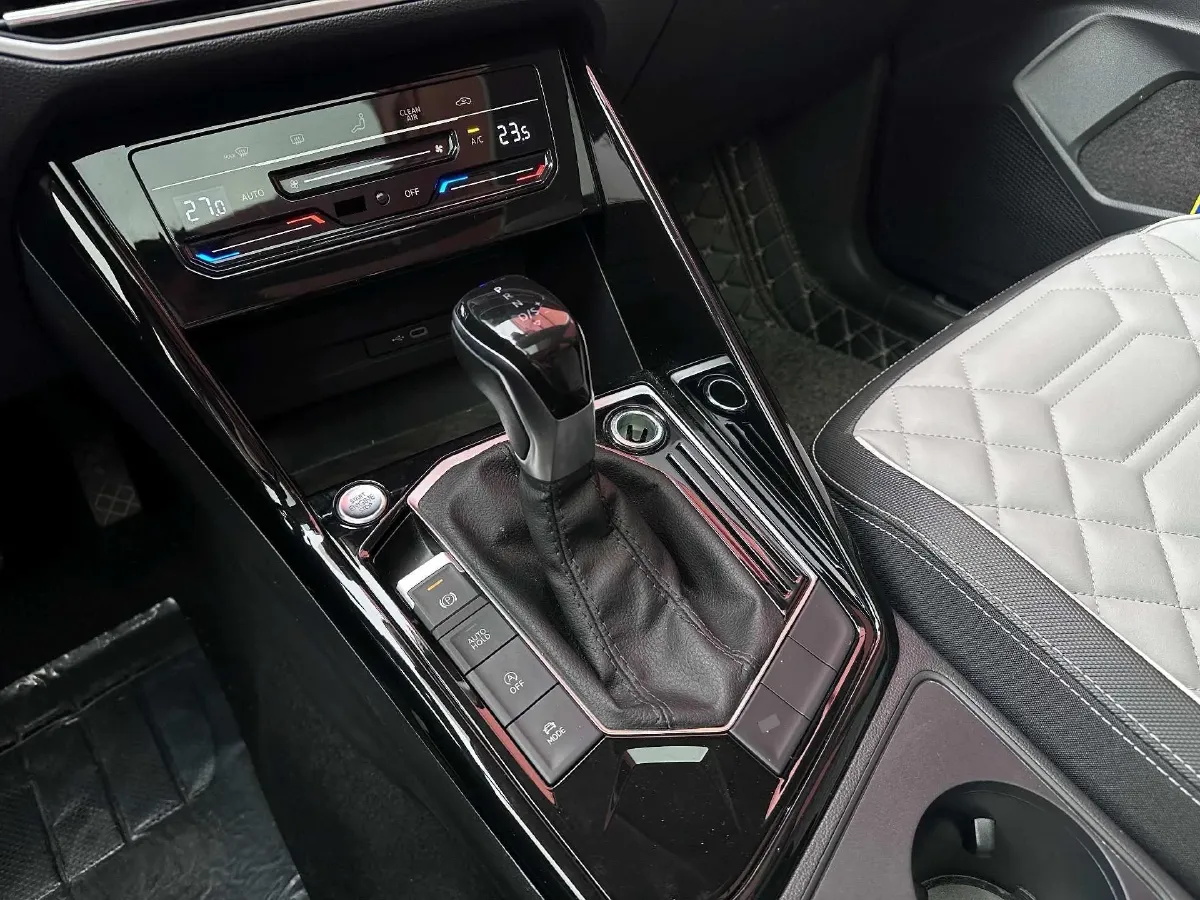 2022 Volkswagen Tayron 1.4T 150HP L4 7DCT,autocango,china used car exporter,china ev exporter,chinese used car exporter,chinese used ev exporter