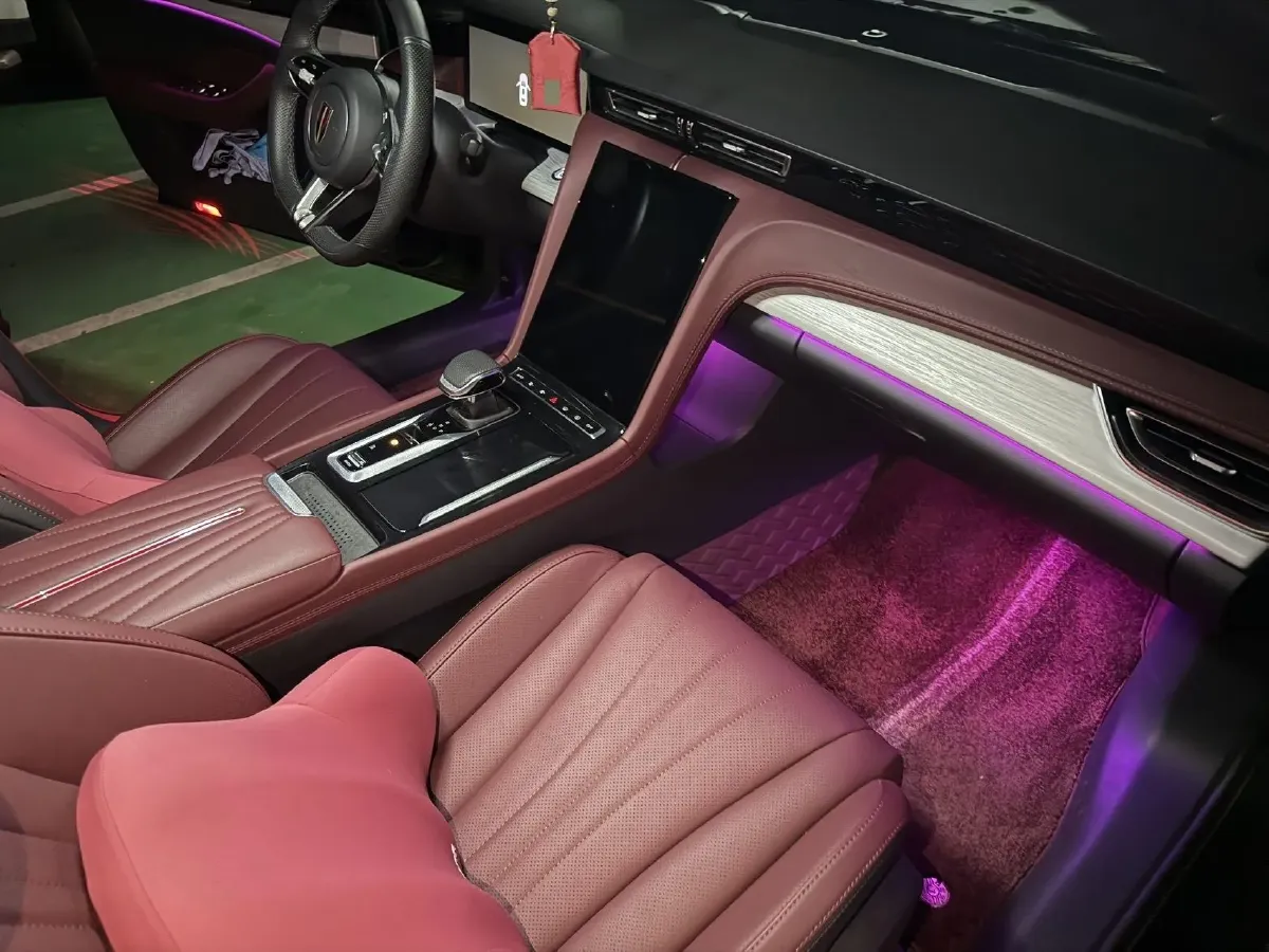 2025 HongQi H5 2.0T 224HP L4 8AT,autocango,china used car exporter,china ev exporter,chinese used car exporter,chinese used ev exporter