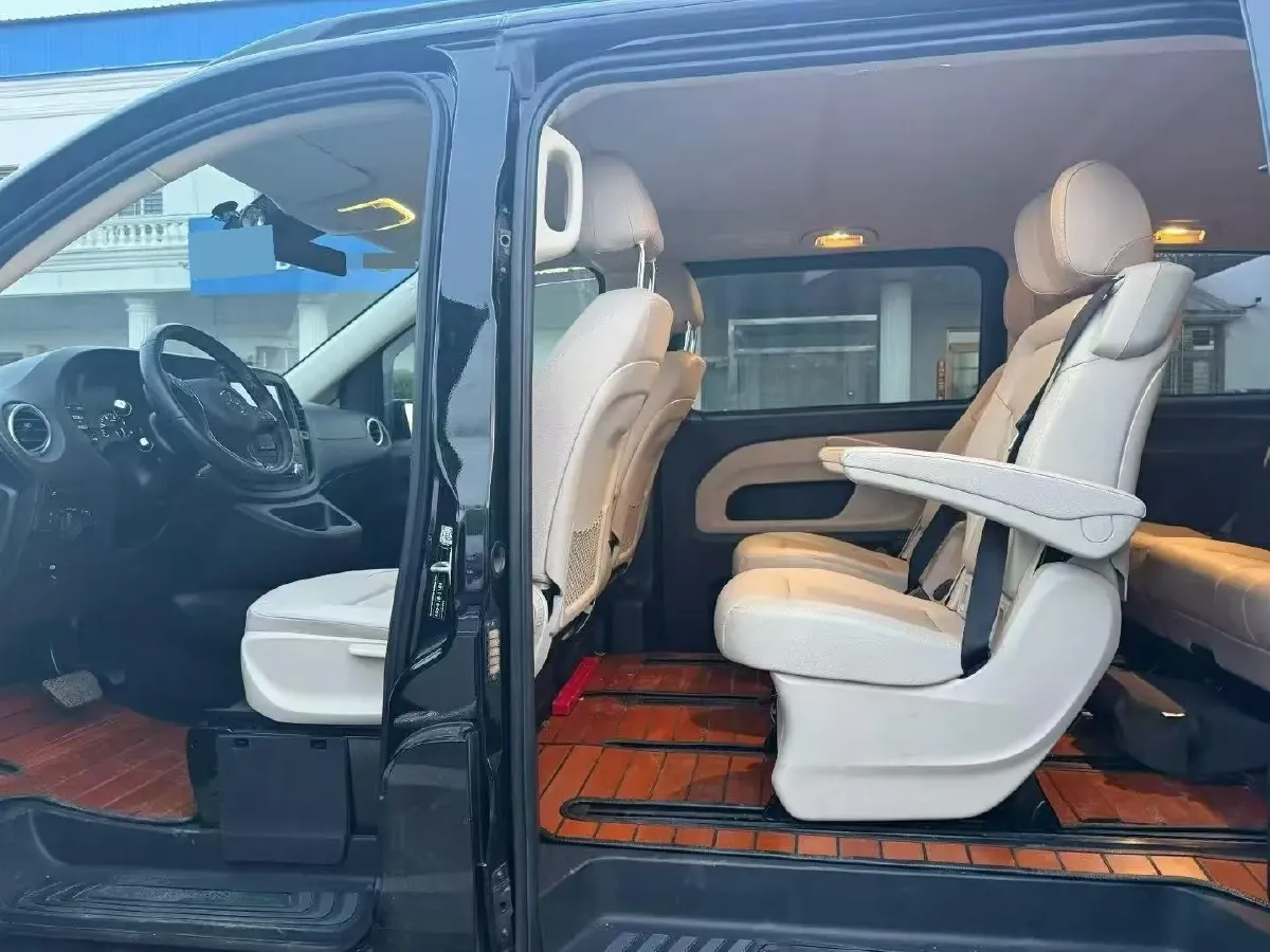 2020 Mercedes-Benz Vito 2.0T 211HP L4 9AT,autocango,china used car exporter,china ev exporter,chinese used car exporter,chinese used ev exporter