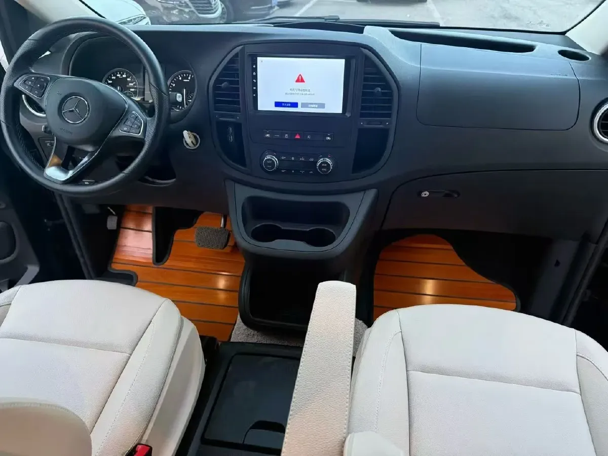2020 Mercedes-Benz Vito 2.0T 211HP L4 9AT,autocango,china used car exporter,china ev exporter,chinese used car exporter,chinese used ev exporter