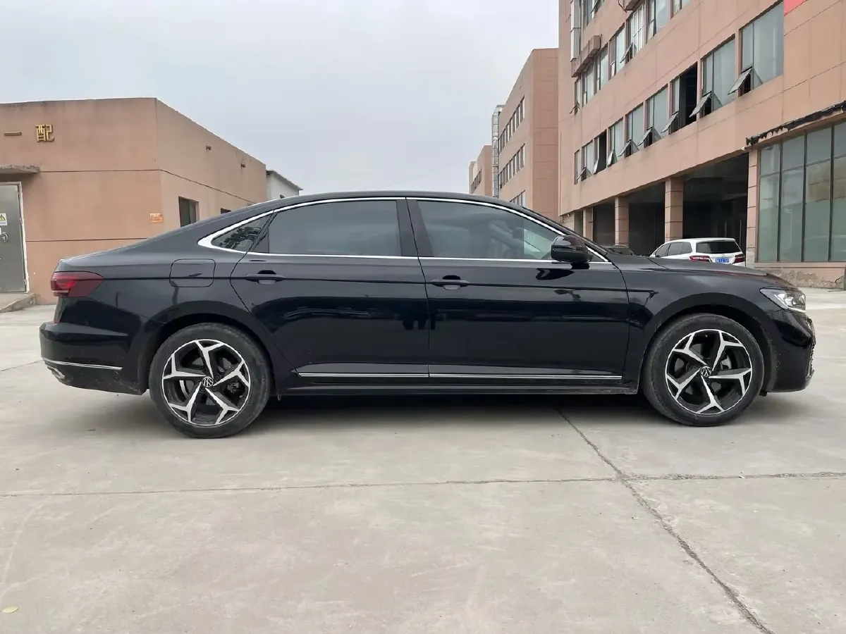2023 Volkswagen Passat 2.0T 186HP L4 7DCT,autocango,china used car exporter,china ev exporter,chinese used car exporter,chinese used ev exporter