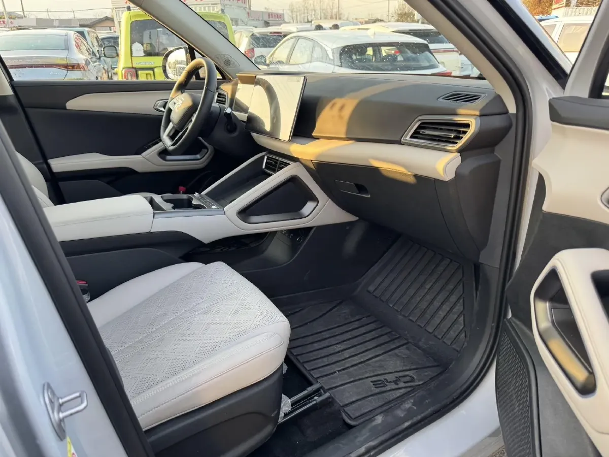 2025 BYD YuanUP BEV 45.12KWH,autocango,china used car exporter,china ev exporter,chinese used car exporter,chinese used ev exporter