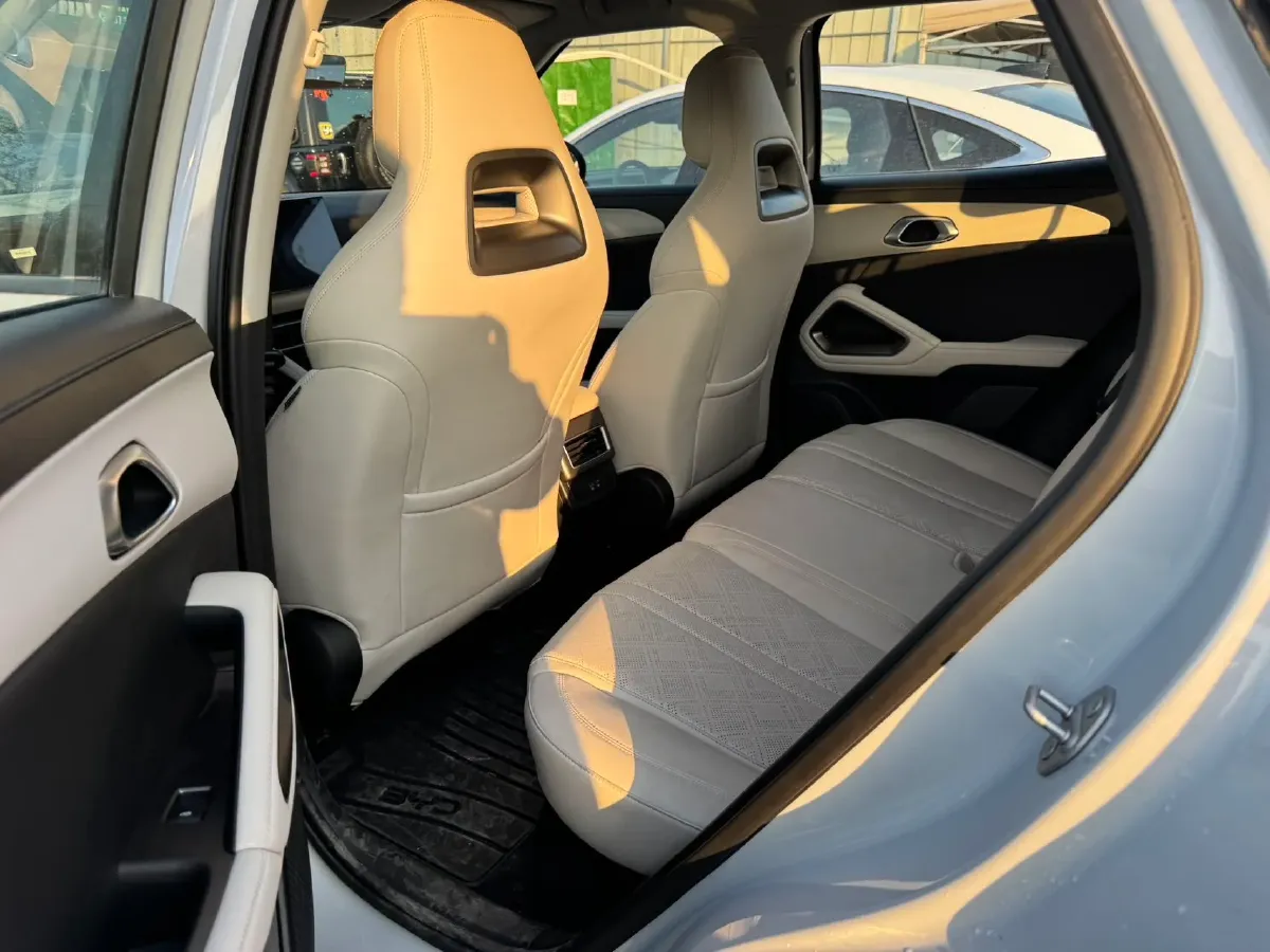 2025 BYD YuanUP BEV 45.12KWH,autocango,china used car exporter,china ev exporter,chinese used car exporter,chinese used ev exporter