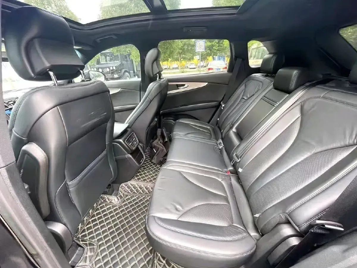 2019 Lincoln Nautilus 2.7T 329HP V6 8AT,autocango,china used car exporter,china ev exporter,chinese used car exporter,chinese used ev exporter