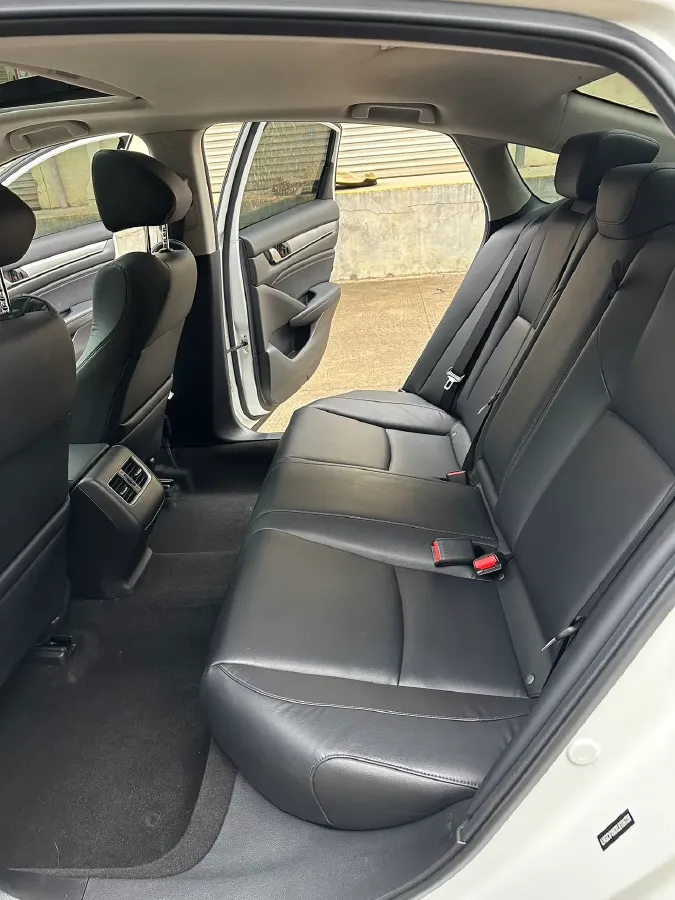 2018 Honda Accord 1.5T 194HP L4 CVT,autocango,china used car exporter,china ev exporter,chinese used car exporter,chinese used ev exporter