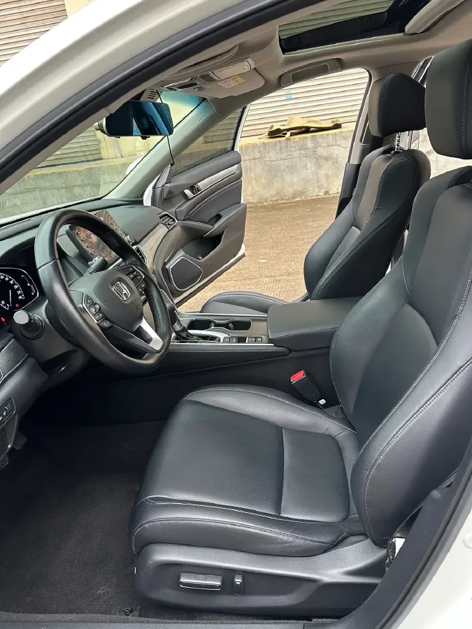 2018 Honda Accord 1.5T 194HP L4 CVT,autocango,china used car exporter,china ev exporter,chinese used car exporter,chinese used ev exporter