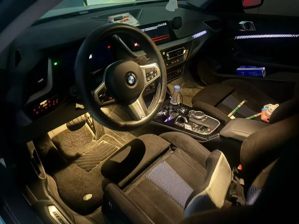 2023 BMW 2 Series 2.0T 178HP L4 7DCT,autocango,china used car exporter,china ev exporter,chinese used car exporter,chinese used ev exporter