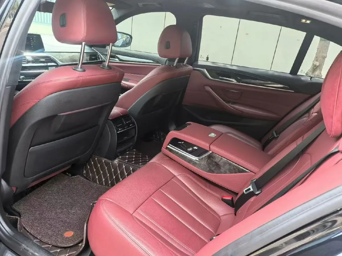 2022 BMW X3 2.0T 252HP L4 8AT,autocango,china used car exporter,china ev exporter,chinese used car exporter,chinese used ev exporter