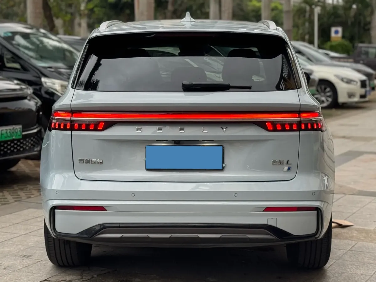 2022 Citroen C5 X 1.6T 175HP L4 8AT,autocango,china used car exporter,china ev exporter,chinese used car exporter,chinese used ev exporter