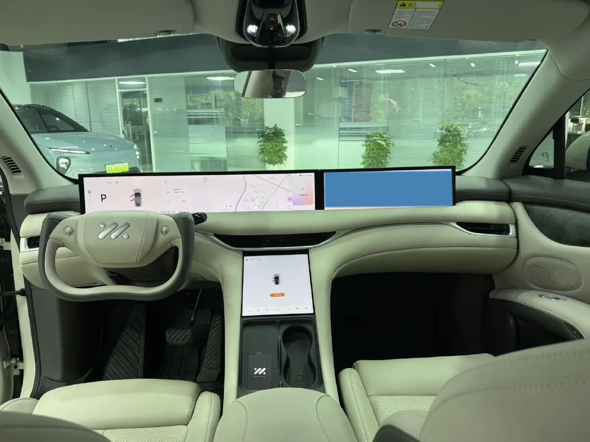 2023 IM LS6 BEV 71KWH,autocango,china used car exporter,china ev exporter,chinese used car exporter,chinese used ev exporter