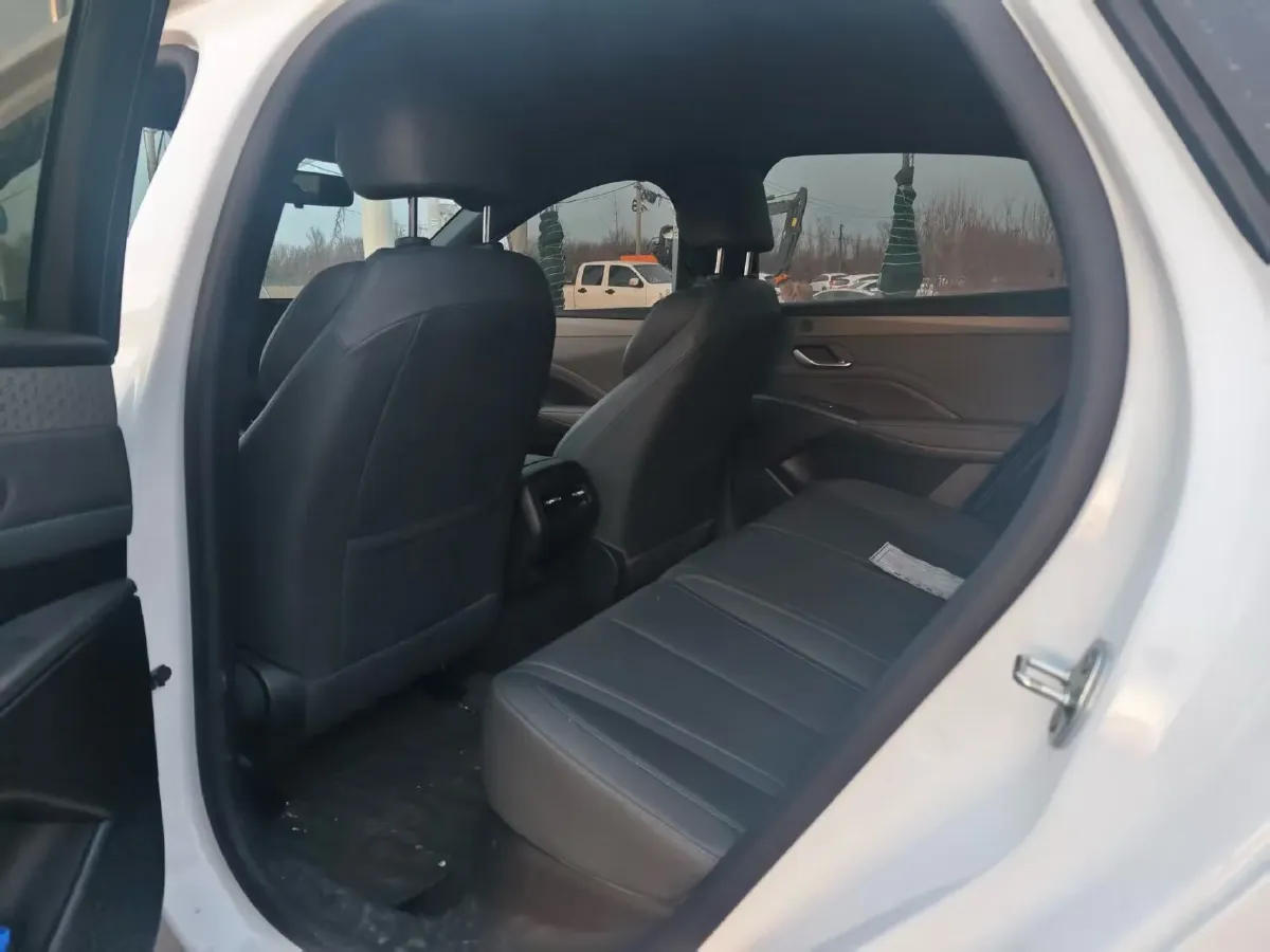 2025 BYD Qin Plus 1.5L 101HP L4 E-CVT PHEV 7.68KWH,autocango,china used car exporter,china ev exporter,chinese used car exporter,chinese used ev exporter