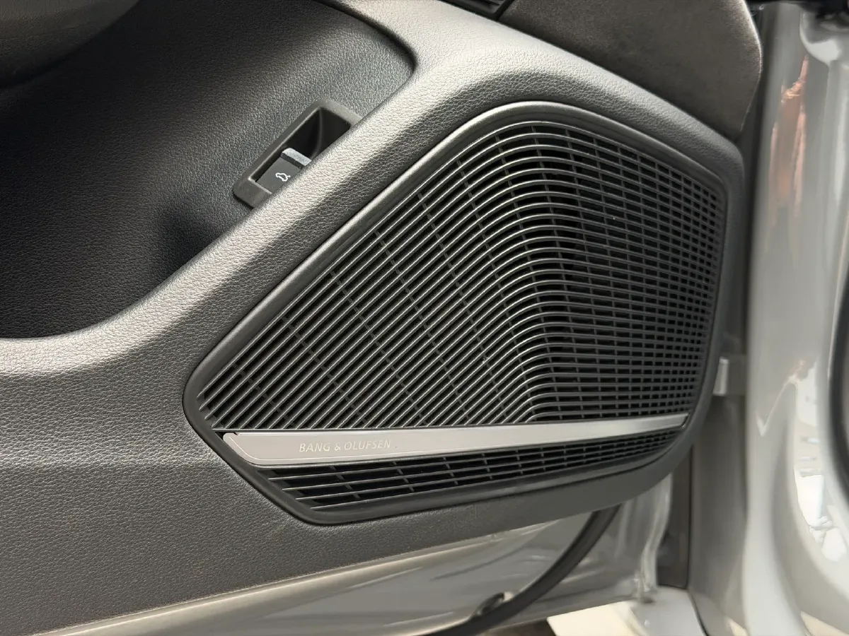 2021 Audi RS 5 2.9T 450HP V6 8AT,autocango,china used car exporter,china ev exporter,chinese used car exporter,chinese used ev exporter