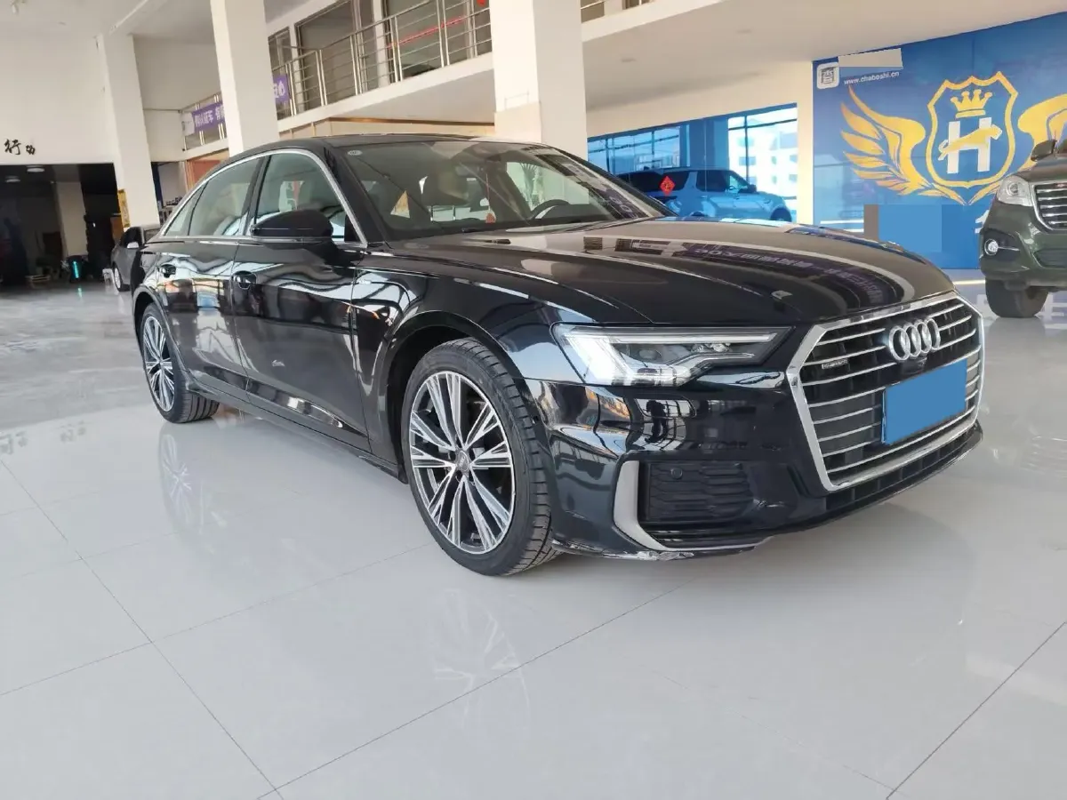 2021 Audi A6L 2.0T 224HP L4 7DCT,autocango,china used car exporter,china ev exporter,chinese used car exporter,chinese used ev exporter