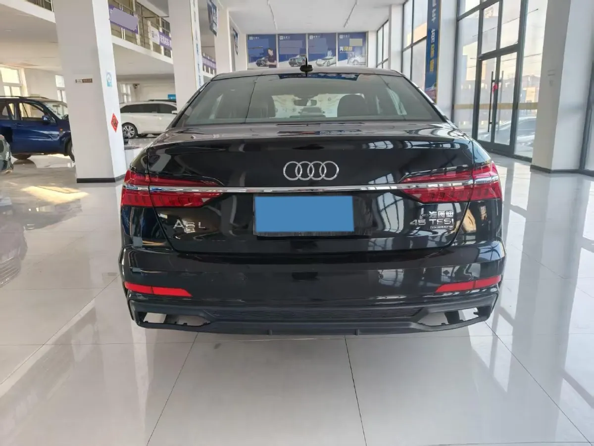 2021 Audi A6L 2.0T 224HP L4 7DCT,autocango,china used car exporter,china ev exporter,chinese used car exporter,chinese used ev exporter