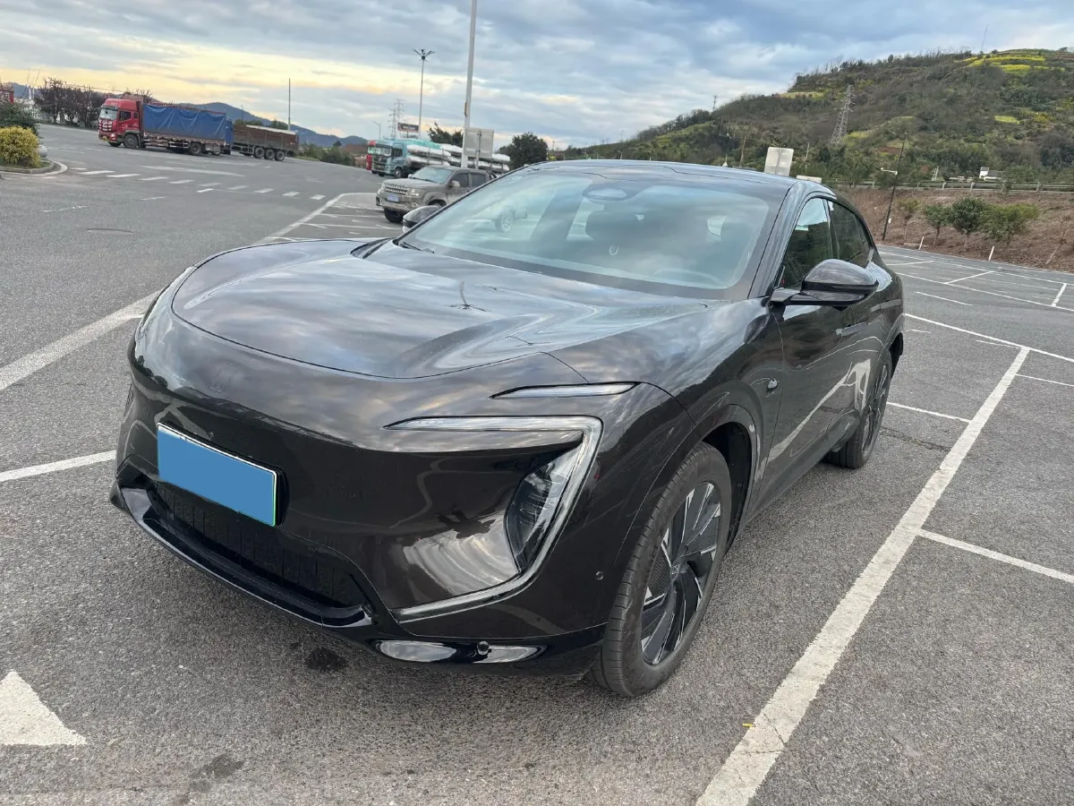 2024 Avatr 07 BEV 82.16KWH,autocango,china used car exporter,china ev exporter,chinese used car exporter,chinese used ev exporter